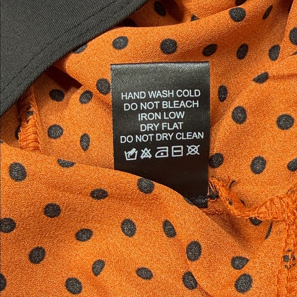 Haute Monde NWT Orange and Black Polka Dot Short Sleeve Surplice Blouse Bodysuit - Picture 11 of 12